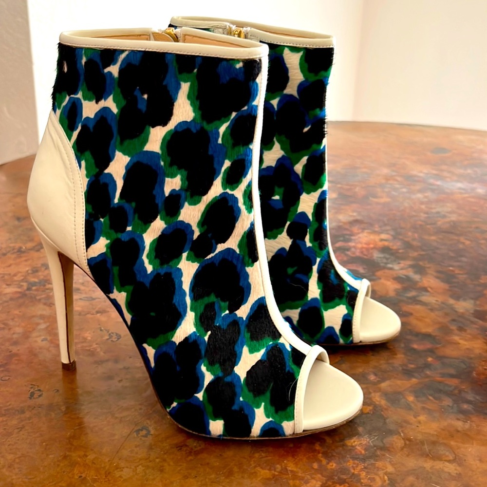 Designer boot shoe